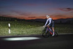 Sigma Aura-80 Mit Akku Für USB-Ladegerät -Lapierrik Verkaufe Sigma Frontleuchte Batterieleuchte LED Akku Aura 80 Lux USB 17800 4016224178001 070 28037j 1