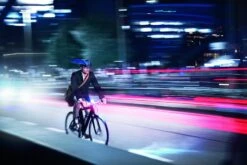 Uvex City-Light 52-57cm / 56-61cm -Lapierrik Verkaufe Uvex City Light Image 1