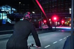 Uvex City-Light 52-57cm / 56-61cm -Lapierrik Verkaufe Uvex City Light Image 3